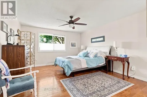 75 Beasley Crescent Cambridge ON N1T 1P5