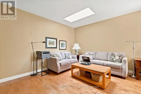 75 Beasley Crescent Cambridge ON N1T 1P5