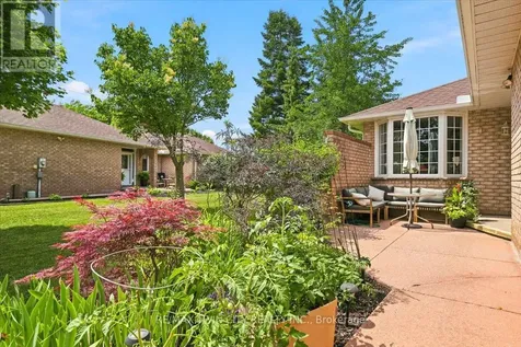 75 Beasley Crescent Cambridge ON N1T 1P5