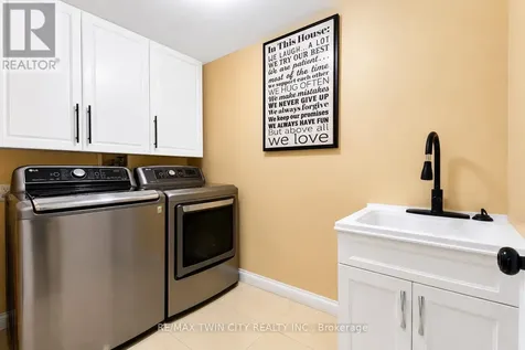 235 Red Clover Court Kitchener ON N2E 4J5