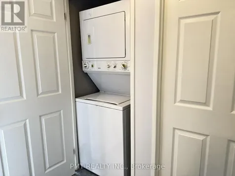 65 Highland Crescent Kitchener ON N2M 5M8