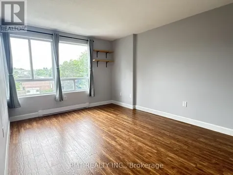 65 Highland Crescent Kitchener ON N2M 5M8