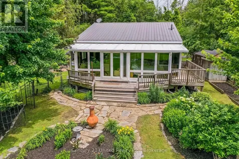 336 Cedar Bank Road Otonabee-south Monaghan ON K9J 6Y3