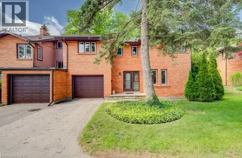 206 Candlewood Crescent Waterloo ON N2L 5Y9