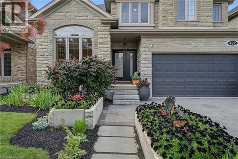 422 Rideau River Street Waterloo ON N2V 2Y4