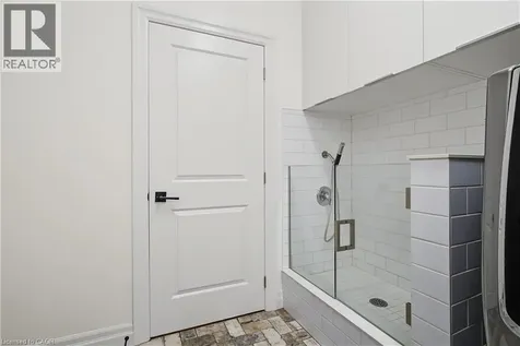 422 Rideau River Street Waterloo ON N2V 2Y4