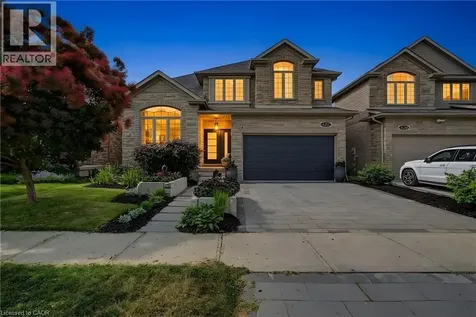422 Rideau River Street Waterloo ON N2V 2Y4