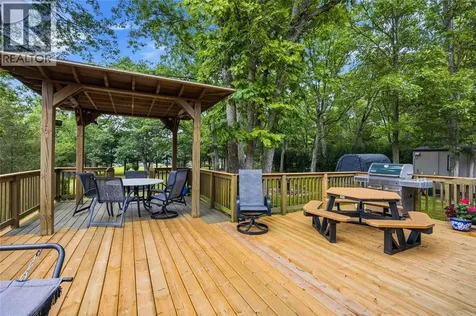 10158 Victoria Street Lambton Shores ON N0M 2L0