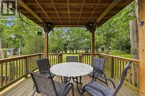 10158 Victoria Street Lambton Shores ON N0M 2L0