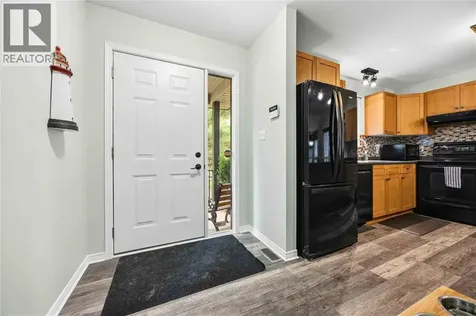 10158 Victoria Street Lambton Shores ON N0M 2L0