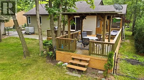 10158 Victoria Street Lambton Shores ON N0M 2L0