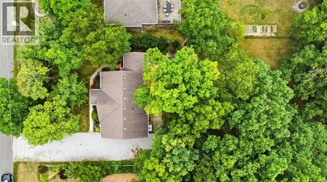 10158 Victoria Street Lambton Shores ON N0M 2L0