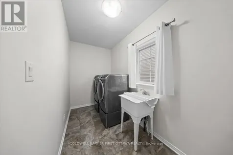 118 Culloden Crescent Ottawa ON K2J 5Z9