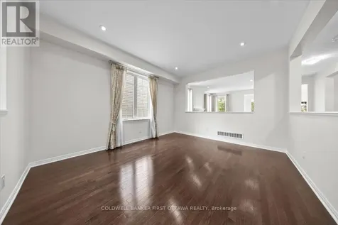 118 Culloden Crescent Ottawa ON K2J 5Z9