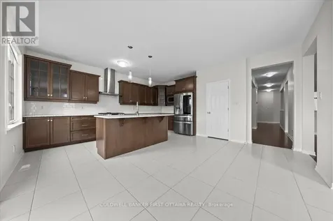 118 Culloden Crescent Ottawa ON K2J 5Z9