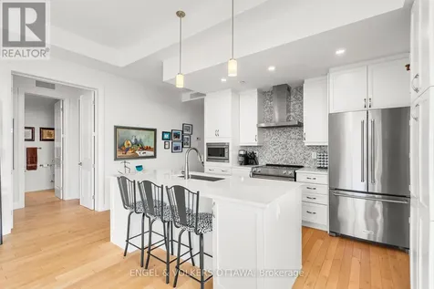 110 Cortile Private Ottawa ON K1V 2S8