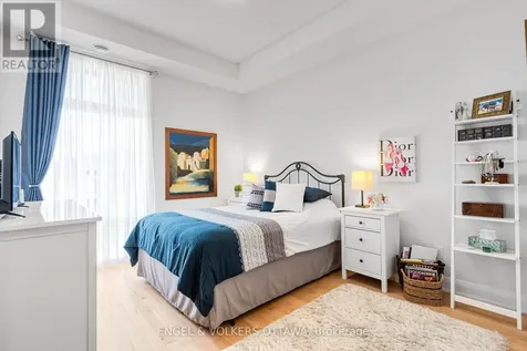 110 Cortile Private Ottawa ON K1V 2S8