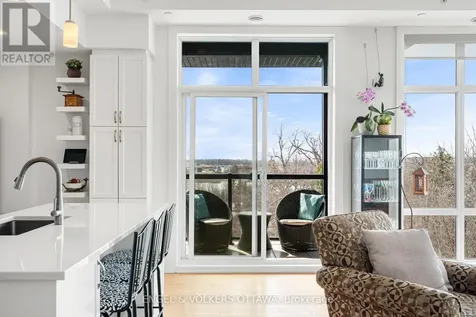 110 Cortile Private Ottawa ON K1V 2S8