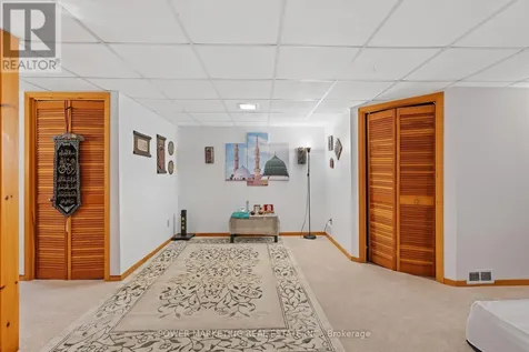 10 Bujold Court Ottawa ON K2L 3N6