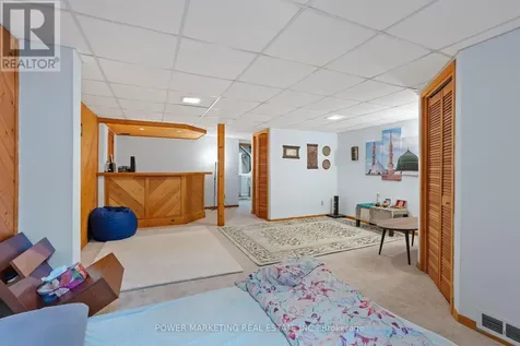 10 Bujold Court Ottawa ON K2L 3N6