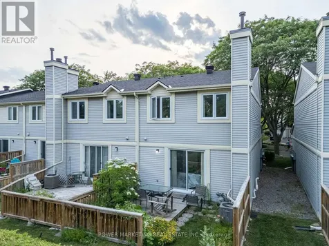 10 Bujold Court Ottawa ON K2L 3N6