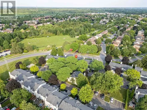 10 Bujold Court Ottawa ON K2L 3N6