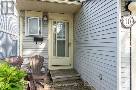 10 Bujold Court Ottawa ON K2L 3N6