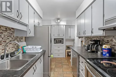 10 Bujold Court Ottawa ON K2L 3N6