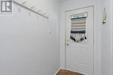 10 Bujold Court Ottawa ON K2L 3N6