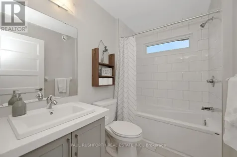 624 Geneva Crescent Russell ON K0A 1W0