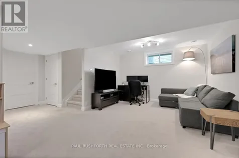624 Geneva Crescent Russell ON K0A 1W0