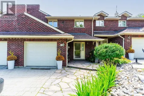 21 John Street Huntsville ON P1H 1H2