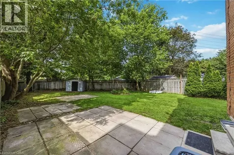 137 Stokely Crescent Whitby ON L1N 9S9