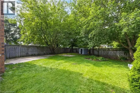 137 Stokely Crescent Whitby ON L1N 9S9