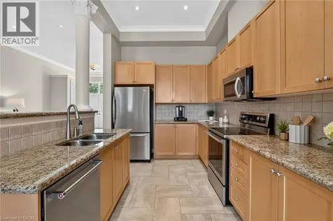 5203 Preservation Circle Mississauga ON L5M 7T3