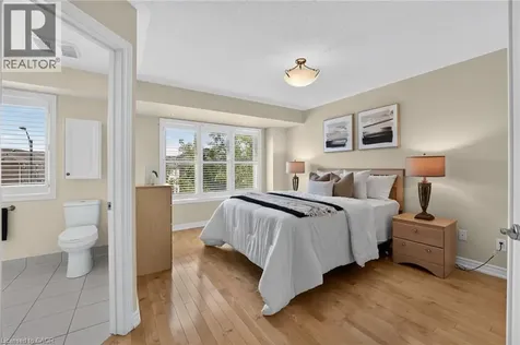 5203 Preservation Circle Mississauga ON L5M 7T3