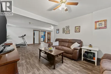 421 Mclellan Amherstburg ON N9V 4C8
