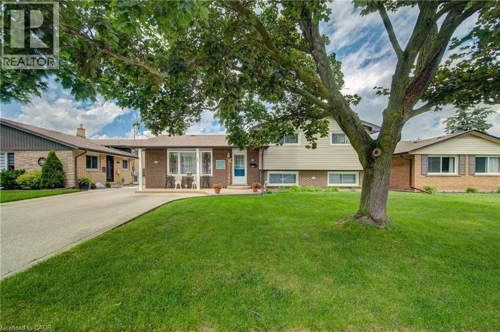 99 Highman Avenue Cambridge ON N1R 3M2