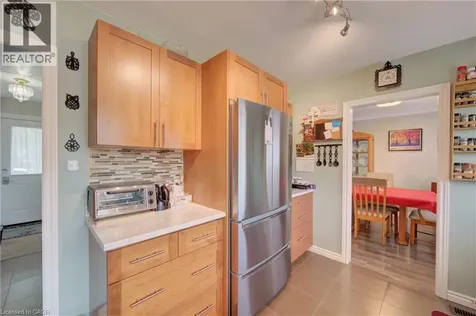 99 Highman Avenue Cambridge ON N1R 3M2
