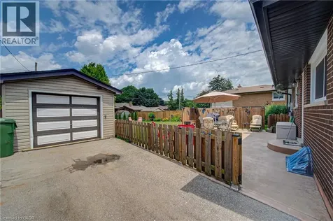 99 Highman Avenue Cambridge ON N1R 3M2