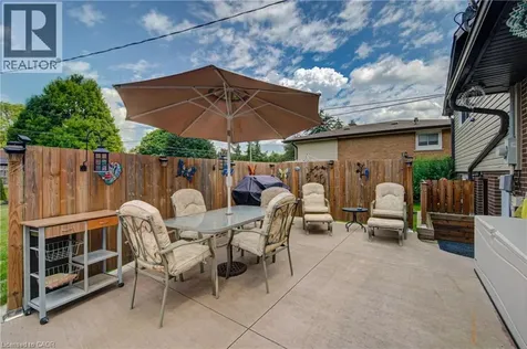 99 Highman Avenue Cambridge ON N1R 3M2