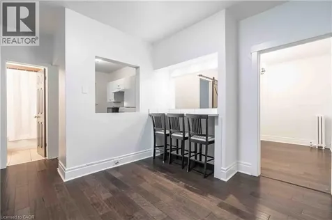 285 King Street West Hamilton ON L8P 1B2