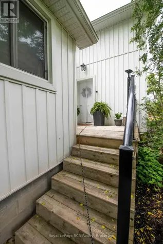 21 Arthur Street West Street West Minto ON N0G 1Z0