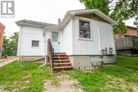 21 Arthur Street West Street West Minto ON N0G 1Z0