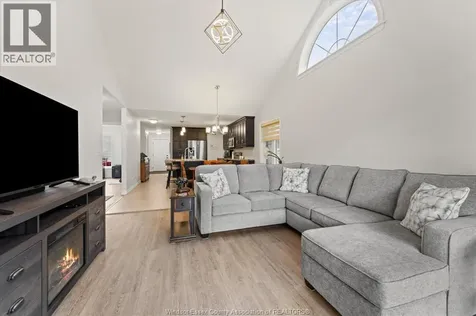 357 Boismier Avenue Lasalle ON N9J 0B7