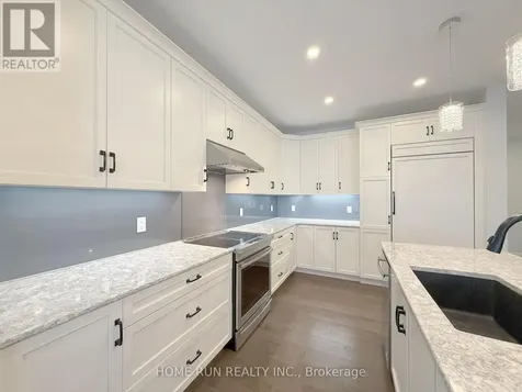 322 Lysander Place Ottawa ON K1K 4K7