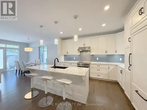 322 Lysander Place Ottawa ON K1K 4K7