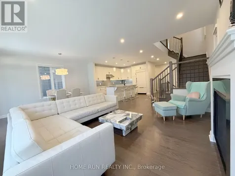 322 Lysander Place Ottawa ON K1K 4K7