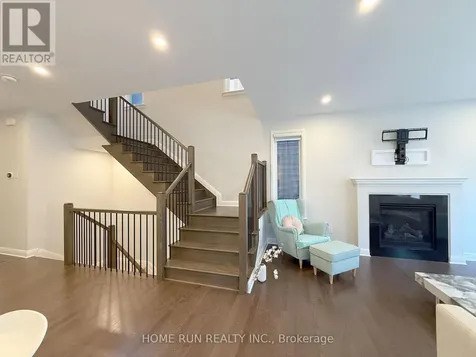 322 Lysander Place Ottawa ON K1K 4K7