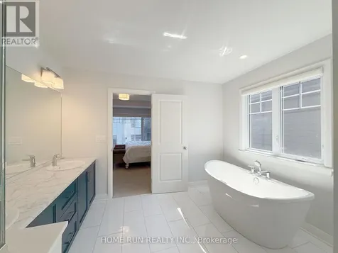 322 Lysander Place Ottawa ON K1K 4K7